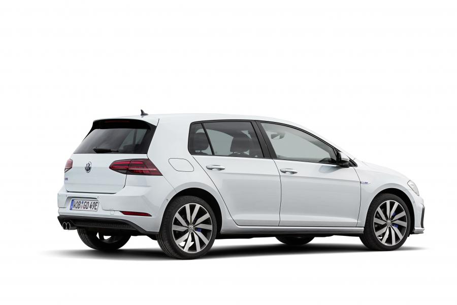  Volkswagen Golf GTE 2017 года  (WW) (фото 25 из 43)